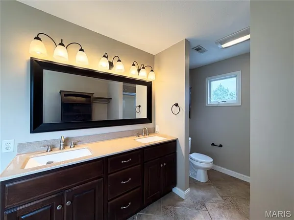 $550,000 | 5046 Kype View Avenue, Festus, MO 63028