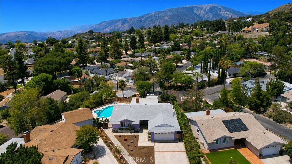 7129 Samoa Place Tujunga, CA 91042 - Photo 3 of 29