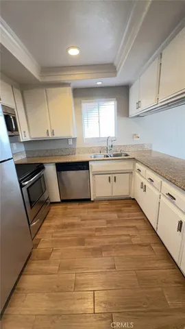 $1,900 | 24319 Canyon Lake Drive North, Unit 7, Canyon Lake, CA 92587