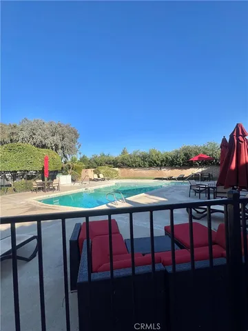 a view of empty room with window