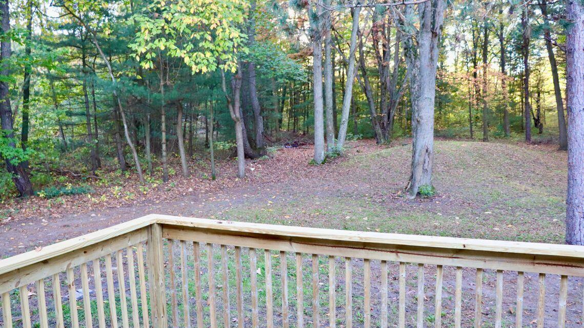 4093 Central Road Muskegon, MI 49445 - Photo 5 of 25 Back3