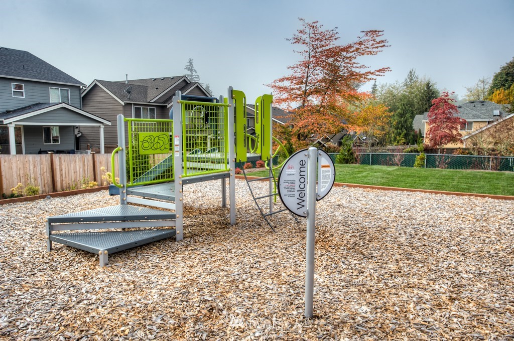 18617 177th Place Southeast, Unit 17 Renton, WA 98058 - Photo 22 of 23 Gallery Image 22