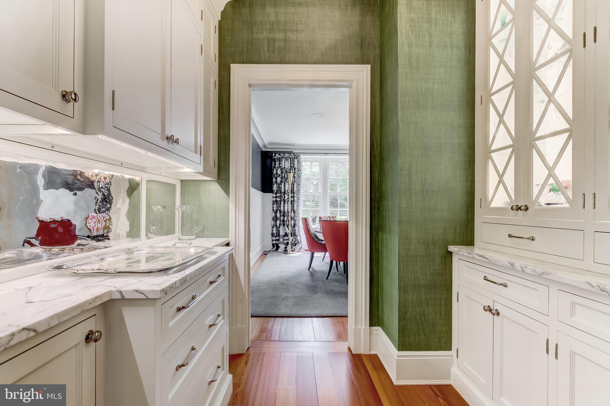 210 Club Road Baltimore, MD 21210 - Photo 16 of 69 Butler's Pantry