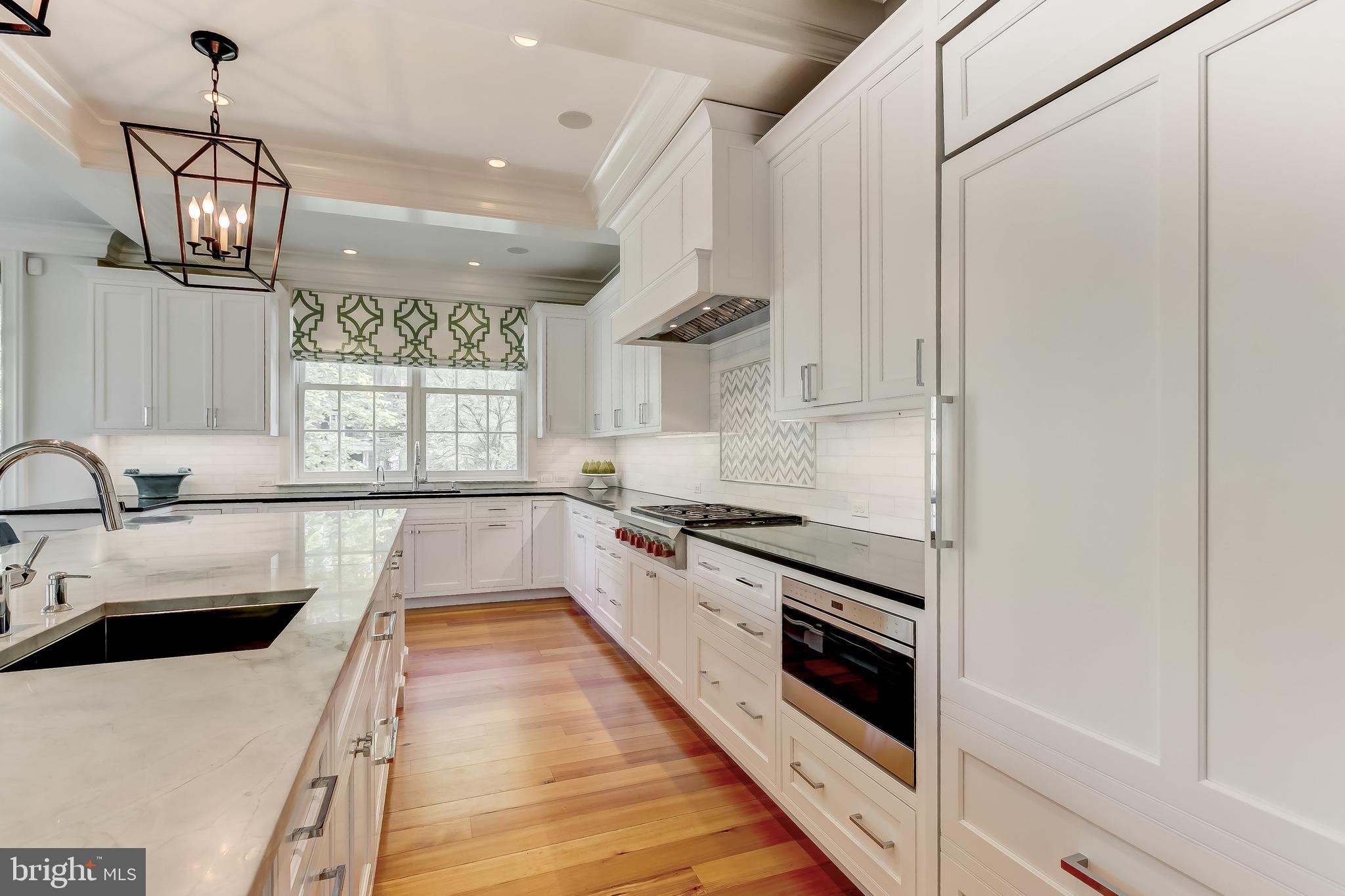 210 Club Road Baltimore, MD 21210 - Photo 21 of 69 Kitchen