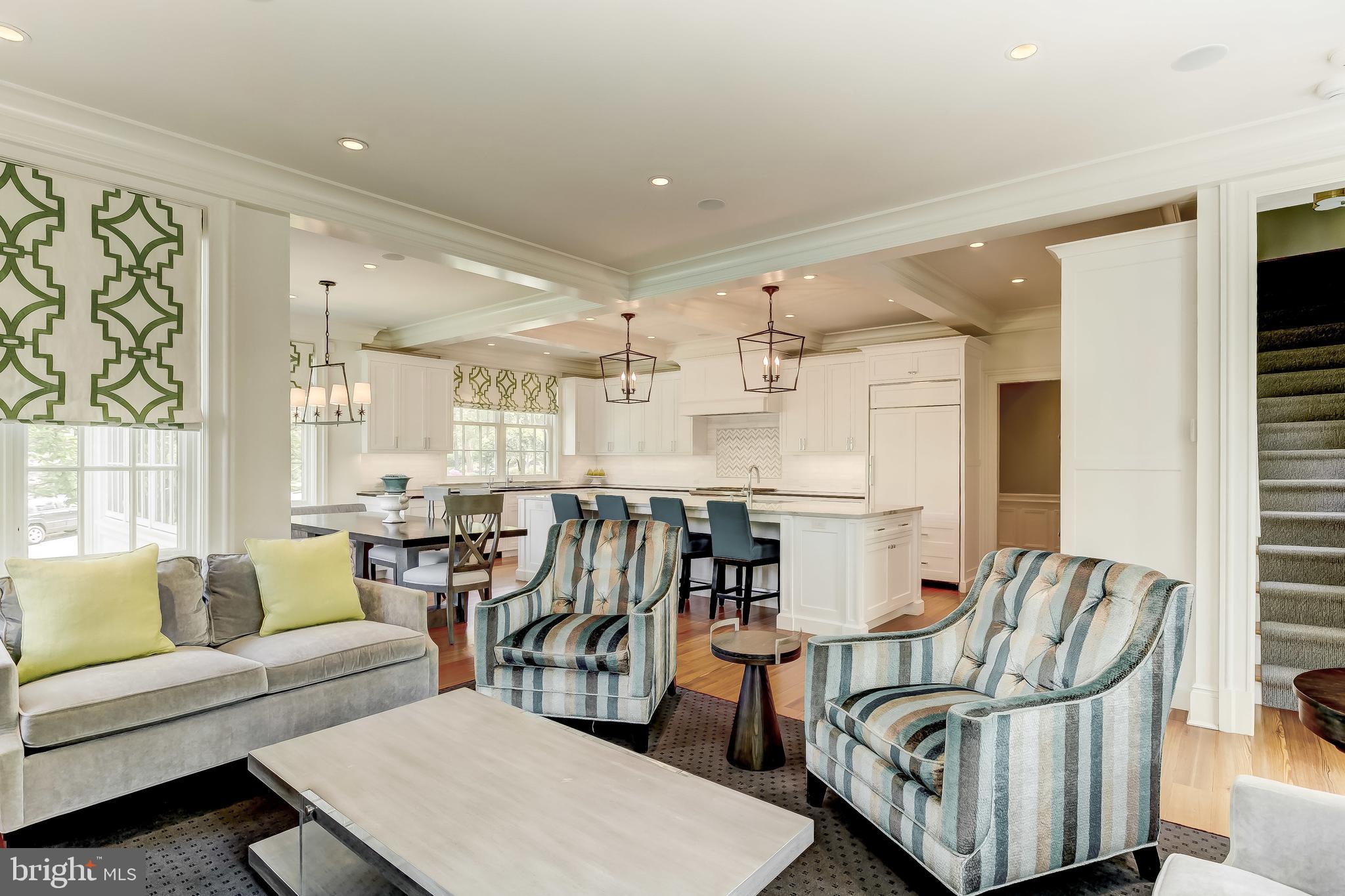 210 Club Road Baltimore, MD 21210 - Photo 25 of 69 Family Room