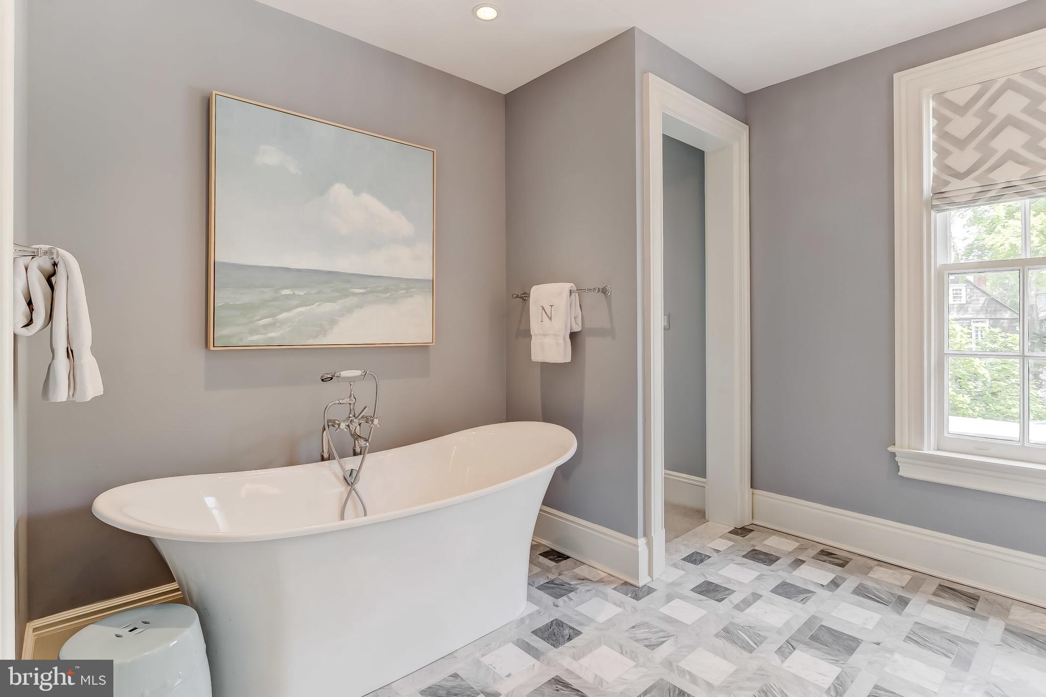 210 Club Road Baltimore, MD 21210 - Photo 33 of 69 Master Bath