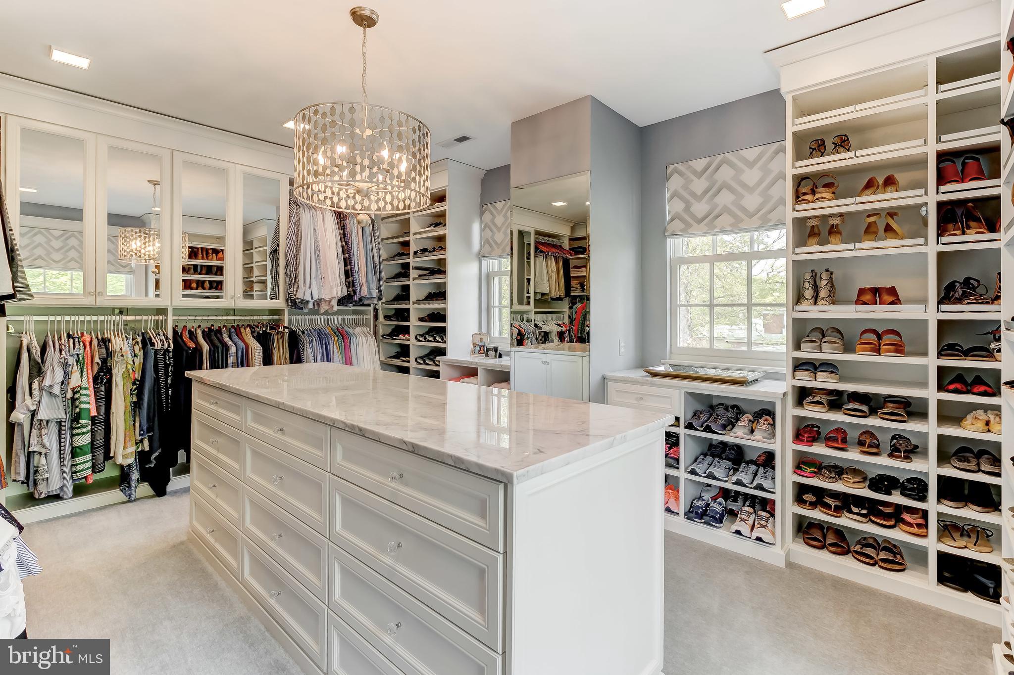 210 Club Road Baltimore, MD 21210 - Photo 35 of 69 Dressing Room