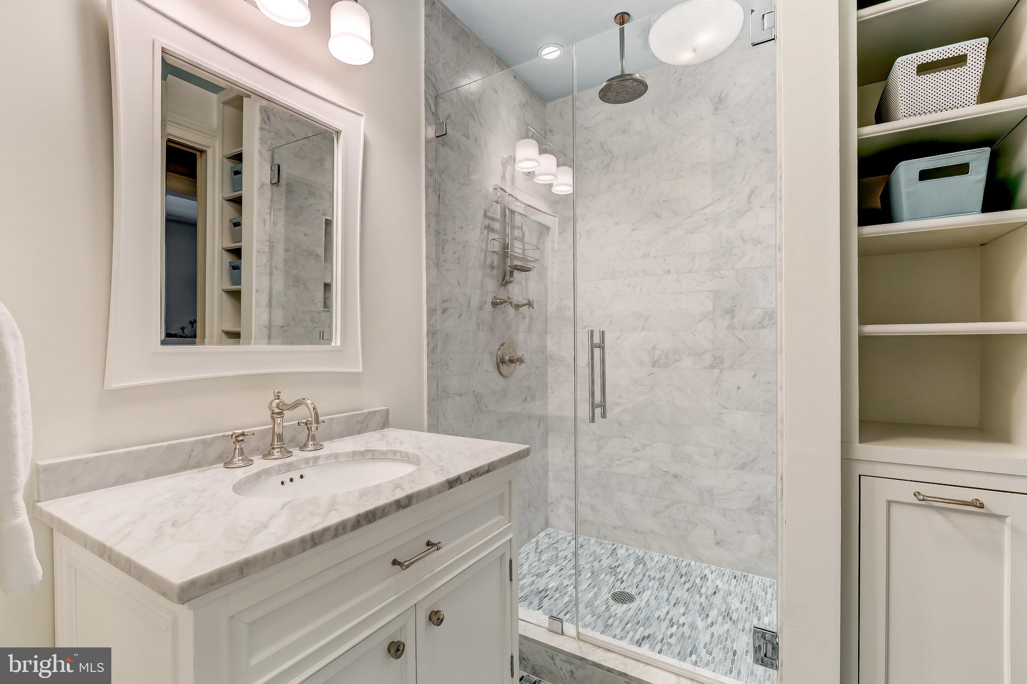 210 Club Road Baltimore, MD 21210 - Photo 42 of 69 Hall Bath 2