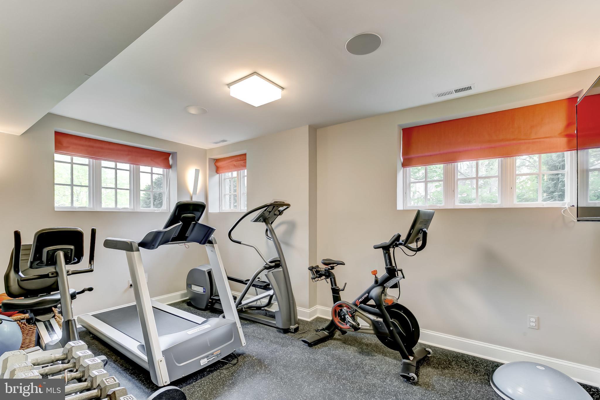 210 Club Road Baltimore, MD 21210 - Photo 57 of 69 Exercise Room