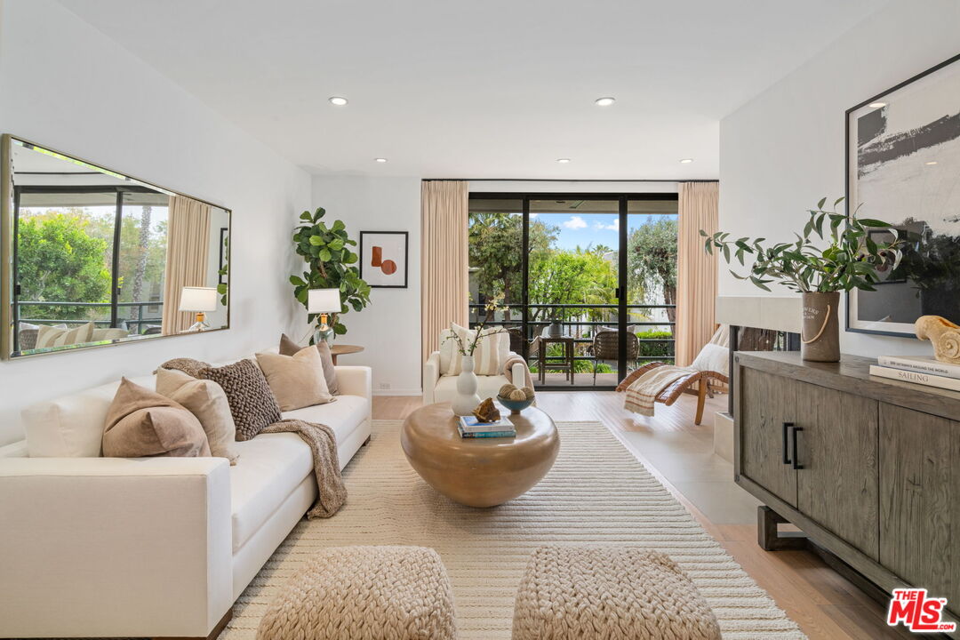 2940 Neilson Way, Unit 204 Santa Monica, CA 90405 - Photo 2 of 43