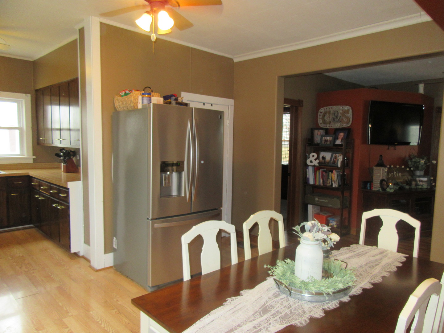 303 North Front Road Danforth, IL 60930 - Photo 8 of 30