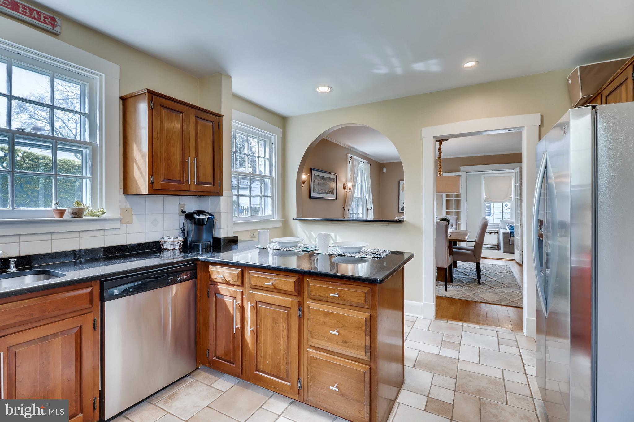 317 Broxton Road Baltimore, MD 21212 - Photo 14 of 34