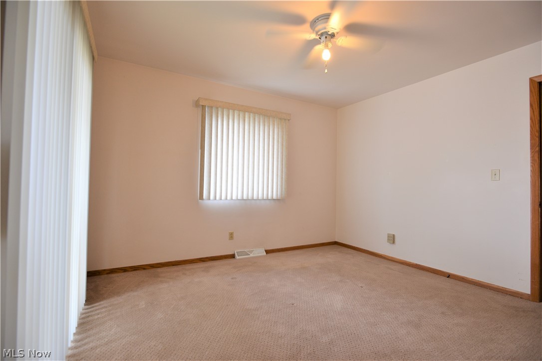 476 Lansing Road Akron, OH 44312 - Photo 9 of 24