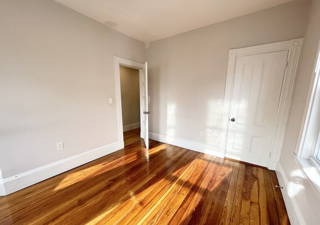 108 Buttonwood Street, Unit 2 Boston, MA 02125 - Photo 5 of 10