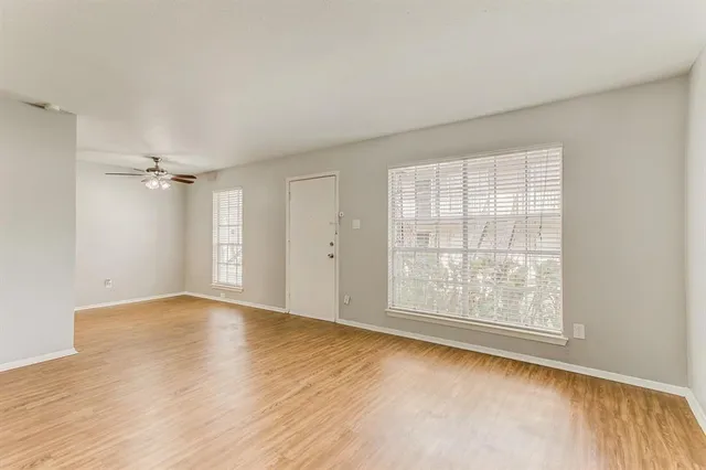$1,150 | 2200 West Lowden Street, Unit 28, Fort Worth, TX 76110