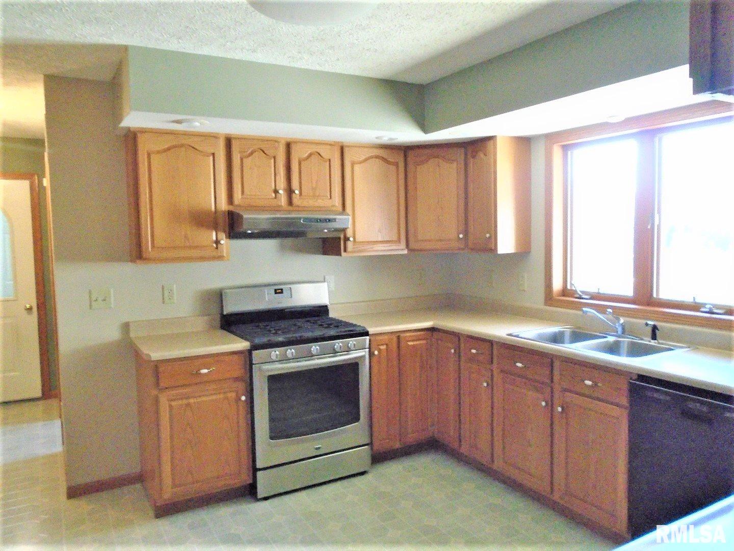 2027 Highway 130 Bennett, IA 52721 - Photo 13 of 50 Gallery Image 13