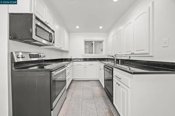 $795,000 | 3585 Esperanza Drive, Concord, CA 94519