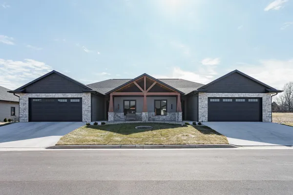 $545,900 | 381 Rdg Vw Drive, Unit 4, Milton, WI 53563