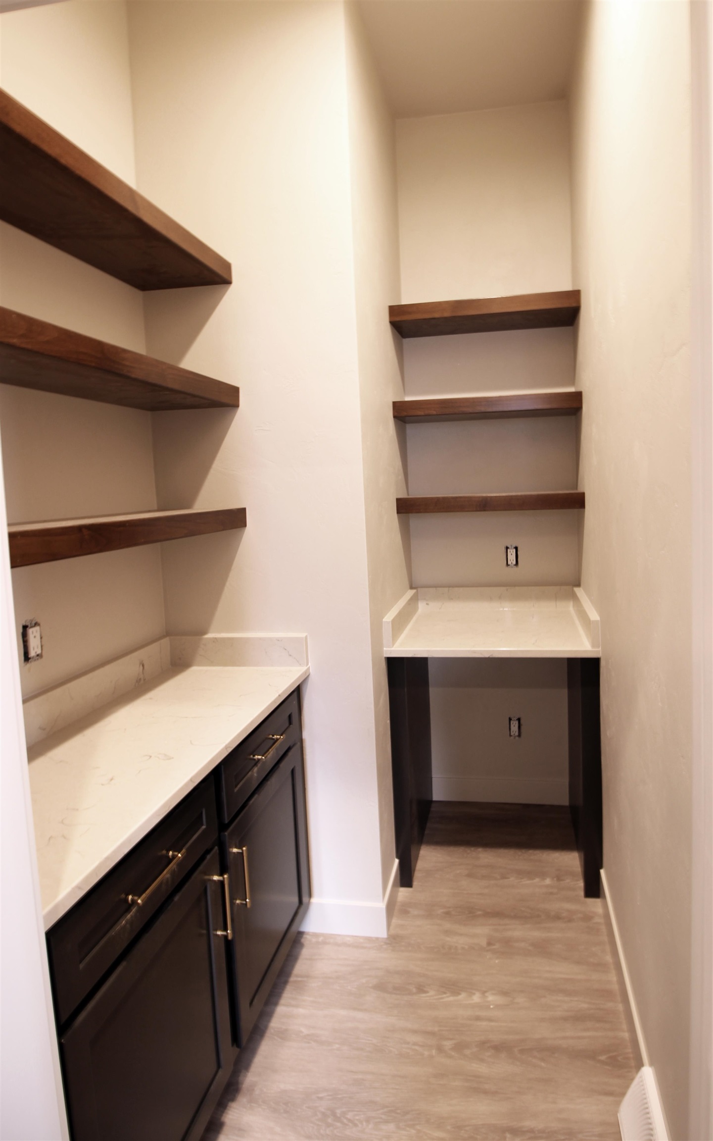 381 Rdg Vw Drive, Unit 4 Milton, WI 53563 - Photo 6 of 19