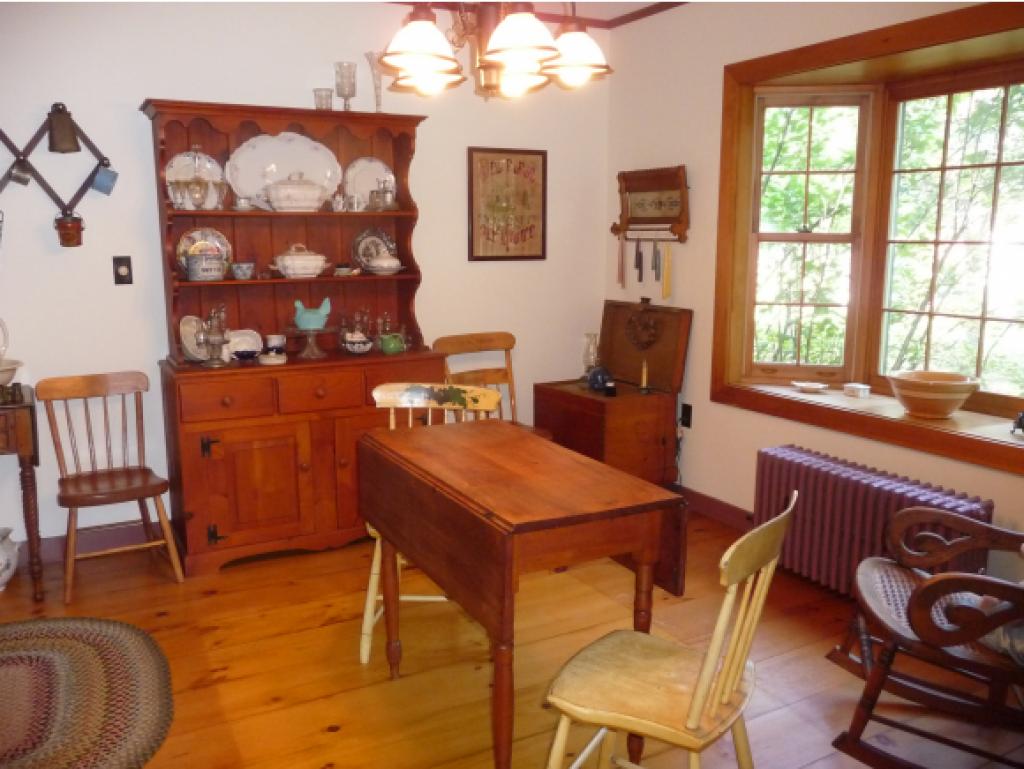 34 South Sulloway Street Franklin, NH 03235 - Photo 8 of 36
