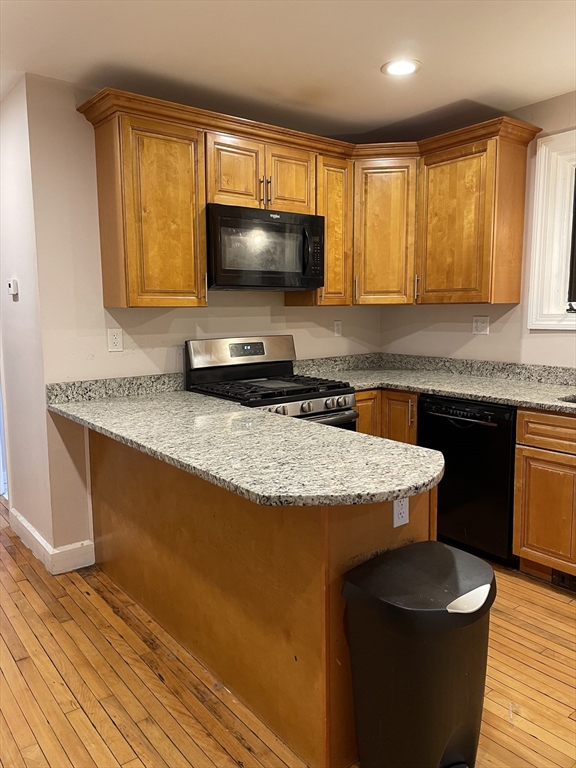 16 Rolfe Avenue Shrewsbury, MA 01545 - Photo 7 of 15 Gallery Image 7