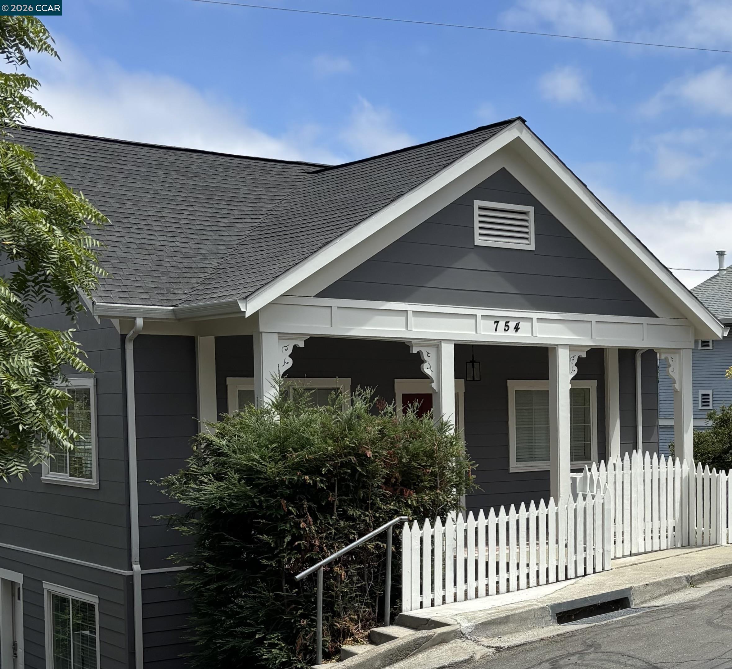 754 Alhambra Street Crockett, CA 94525 - Photo 2 of 2
