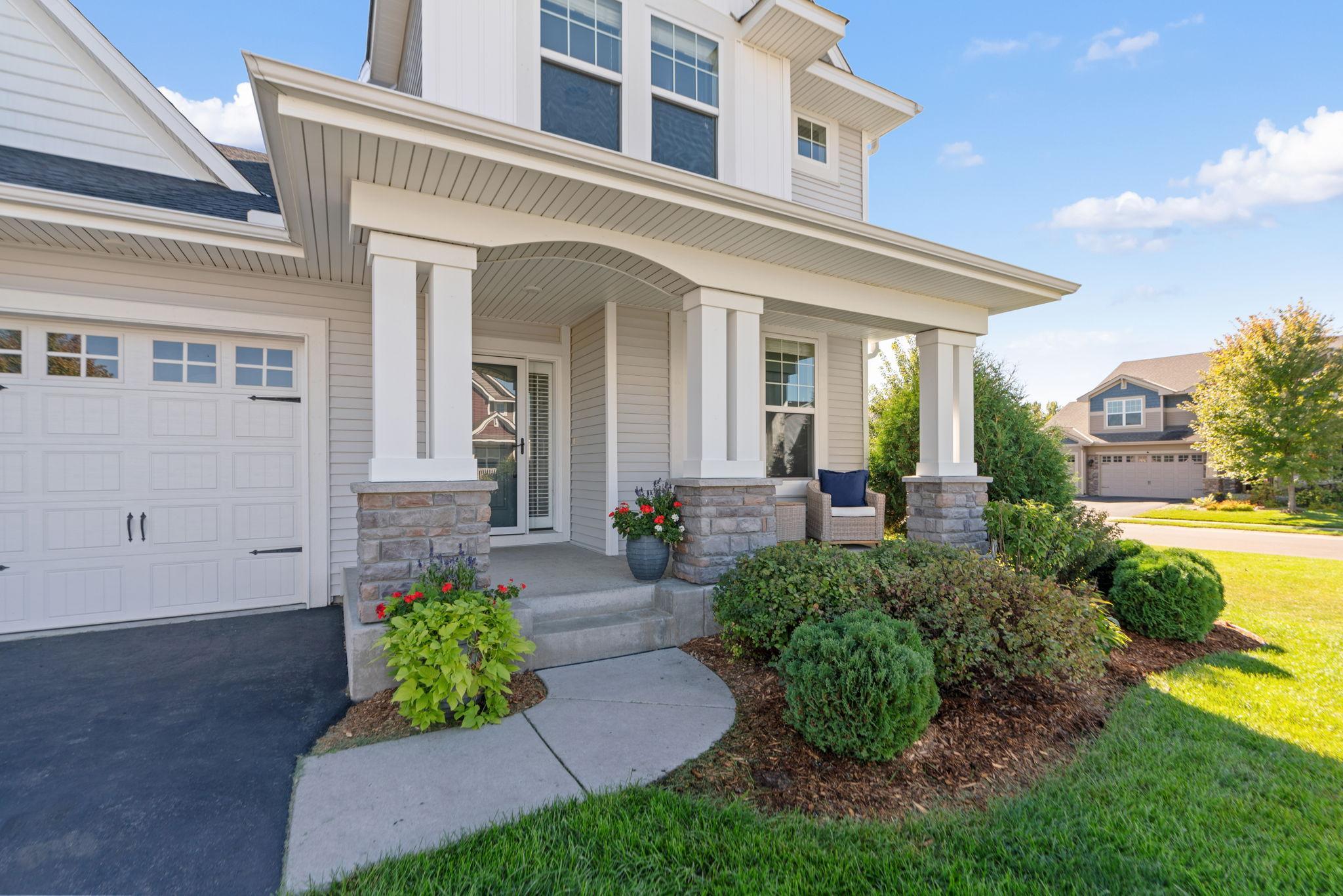 19261 Paddock Lane Corcoran, MN 55340 - Photo 2 of 82