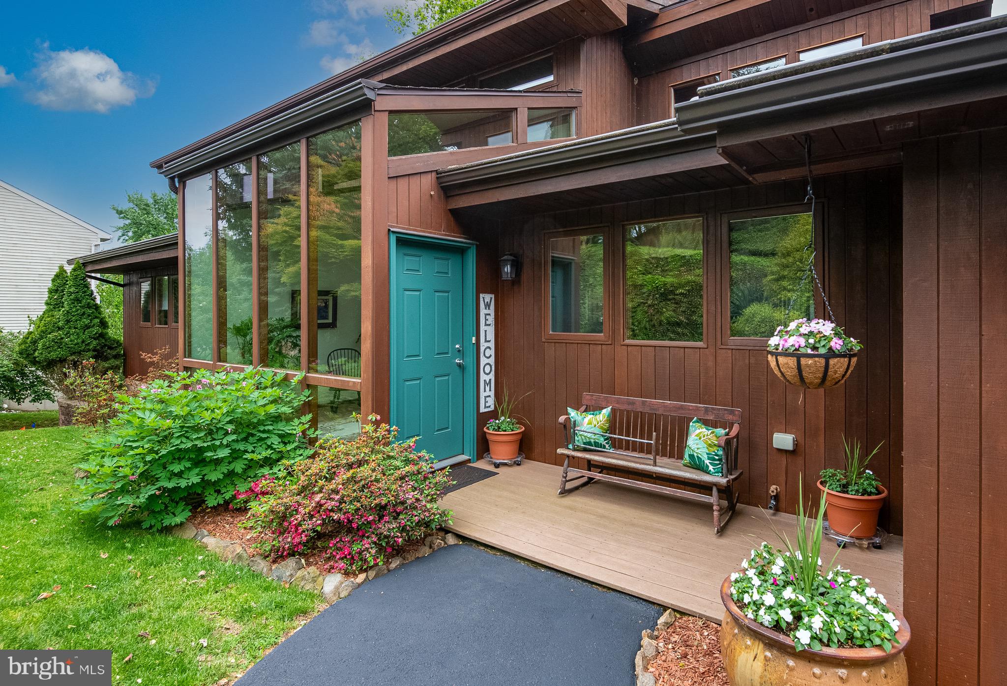 40 Golfview Lane Reading, PA 19606 - Photo 2 of 48 front view of a house with a potted plant