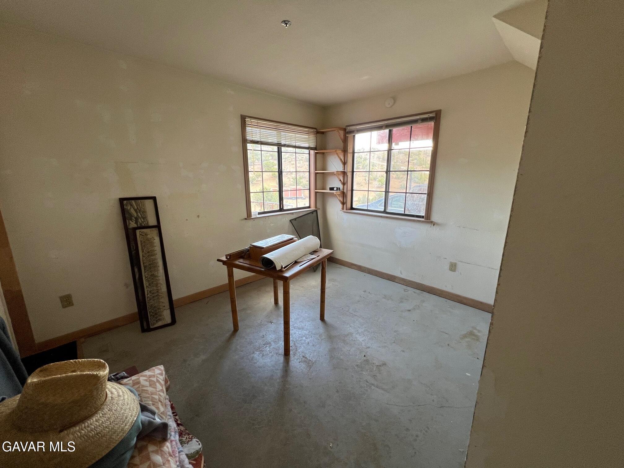 6151 Hubbard Road Acton, CA 93510 - Photo 4 of 18 4