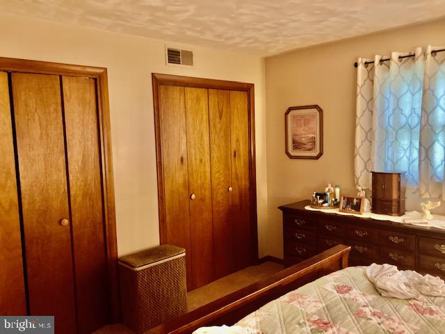 1042 Locust Grove Road Middletown, PA 17057 - Photo 13 of 17 Gallery Image 13