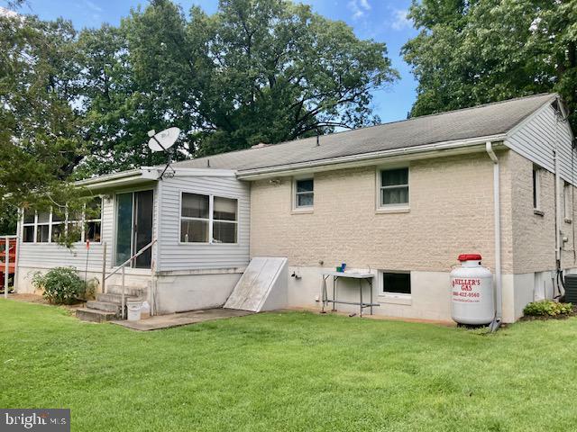 1042 Locust Grove Road Middletown, PA 17057 - Photo 16 of 17 Gallery Image 16