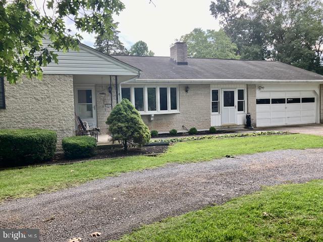 1042 Locust Grove Road Middletown, PA 17057 - Photo 3 of 17 Gallery Image 3
