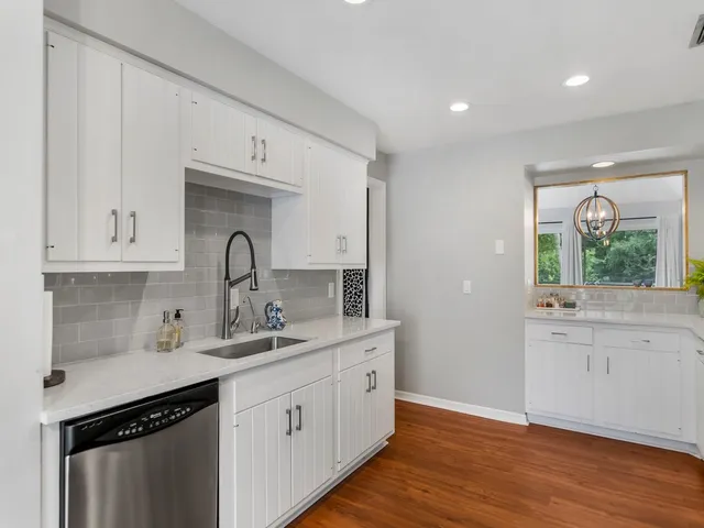 $3,500 | 133 East Park Shores Circle, Unit 4E, Indian River Shores, FL 32963