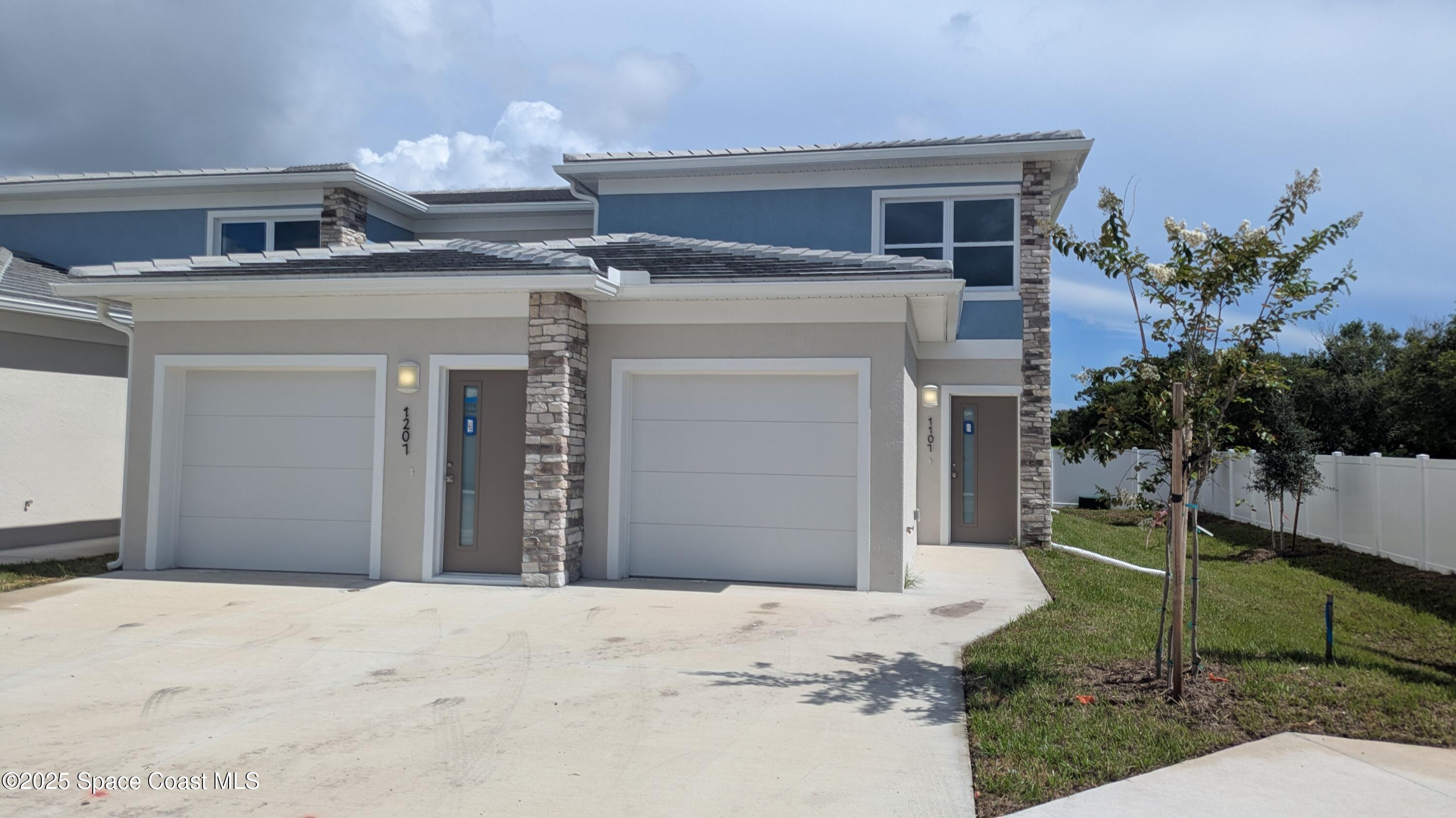 1625 Par Street Northeast, Unit 1104 Palm Bay, FL 32905 - Photo 1 of 32 PXL_20250717_144501799 - unit 1107