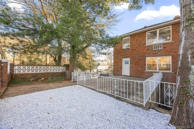a view of outdoor space and city view