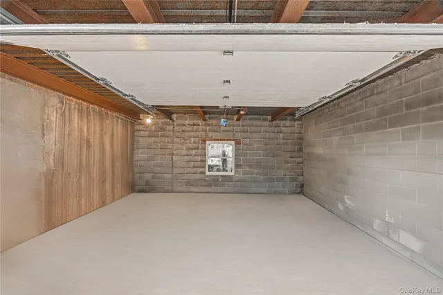 $1,288,888 | 3135 Spencer Drive | Spencer Estates