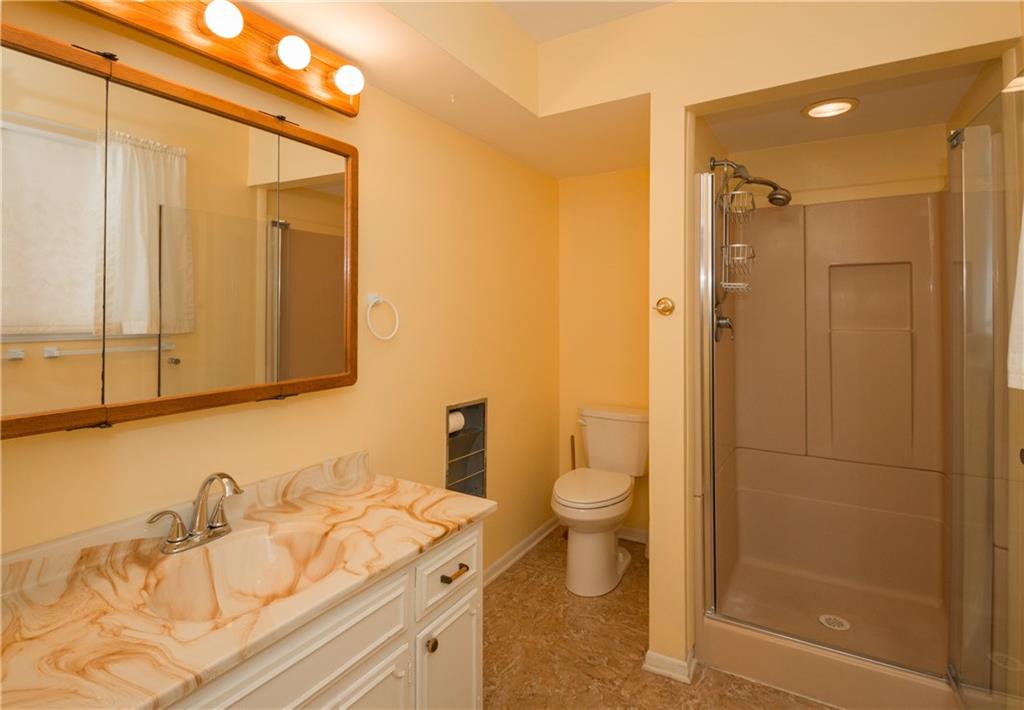 3370 Manning Road Indianapolis, IN 46228 - Photo 15 of 25 Gallery Image 15