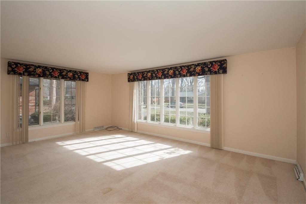 3370 Manning Road Indianapolis, IN 46228 - Photo 16 of 25 Gallery Image 16