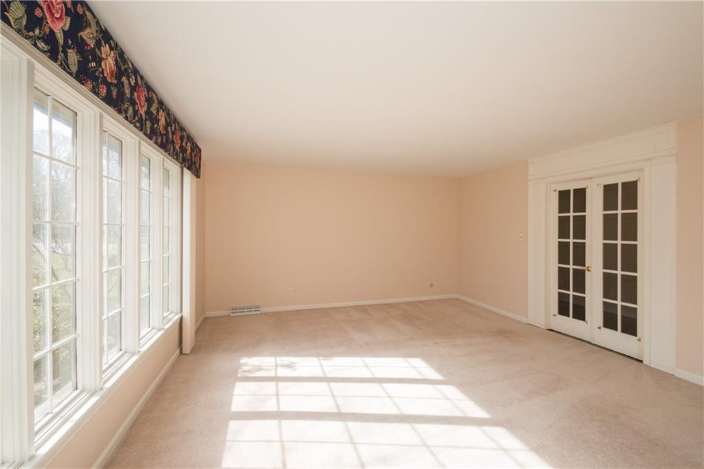 3370 Manning Road Indianapolis, IN 46228 - Photo 17 of 25 Gallery Image 17