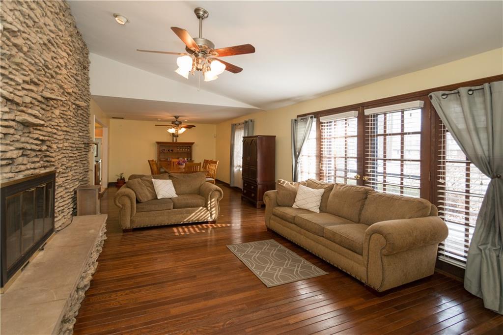 3370 Manning Road Indianapolis, IN 46228 - Photo 9 of 25 Gallery Image 9