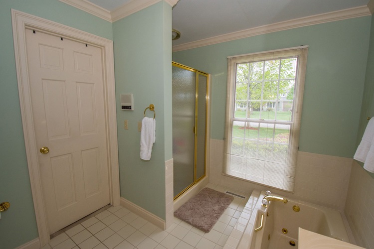 51433 Hunting Ridge Trail Granger, IN 46530 - Photo 13 of 36 Gallery Image 13