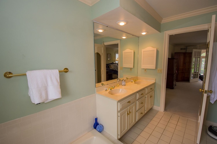 51433 Hunting Ridge Trail Granger, IN 46530 - Photo 14 of 36 Gallery Image 14