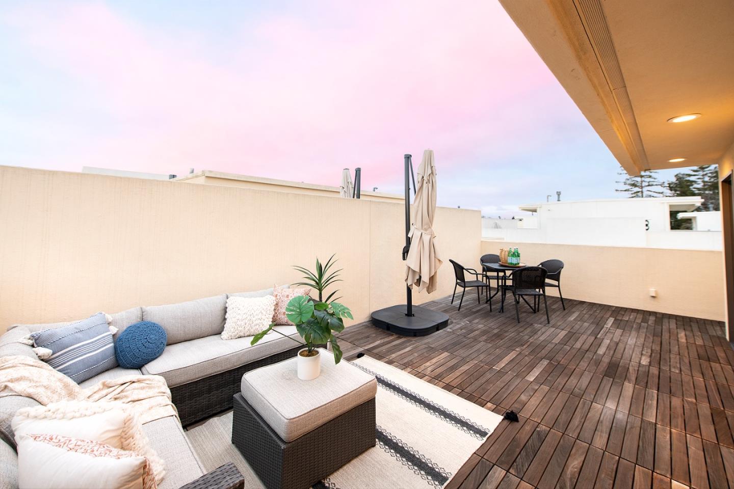 534 Fierro Loop Campbell, CA 95008 - Photo 2 of 55 a living room with furniture and wooden floor
