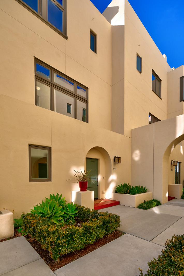534 Fierro Loop Campbell, CA 95008 - Photo 3 of 55 a front view of a house with yard