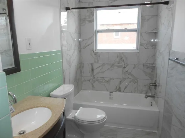 $2,000 | 790 Glenn Street, Washington, PA 15301