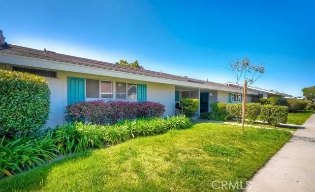 $414,900 | 3760 Vista Campana South, Unit 81, Oceanside, CA 92057