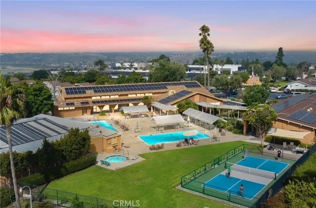 $414,900 | 3760 Vista Campana South, Unit 81, Oceanside, CA 92057