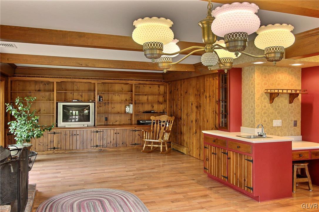 356 Timberlake Road Stroudsburg, PA 18360 - Photo 27 of 47 Gallery Image 27