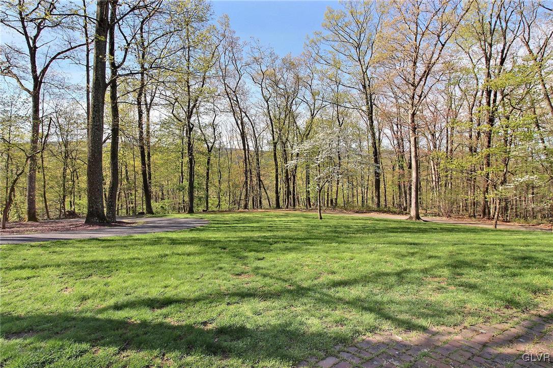 356 Timberlake Road Stroudsburg, PA 18360 - Photo 7 of 47 Gallery Image 7