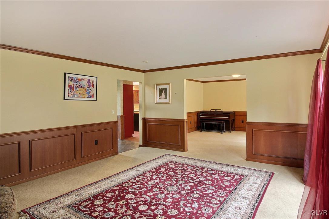 356 Timberlake Road Stroudsburg, PA 18360 - Photo 10 of 47 Gallery Image 10